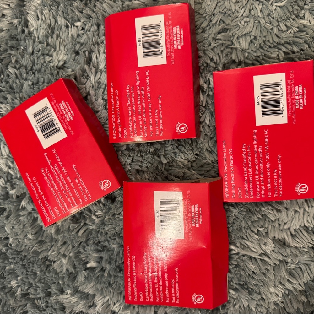 Holiday Time Red Packaging Set - Picture 2 of 2